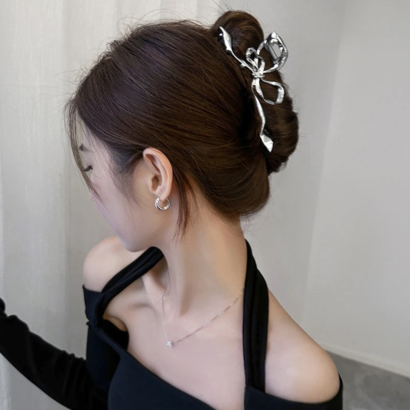 Y2K Korean Style Metal Geometric Hair Claw Women Fashion Hair Ponytail Clips Crab Hairpin Trendy Hair Accessories Girls Female