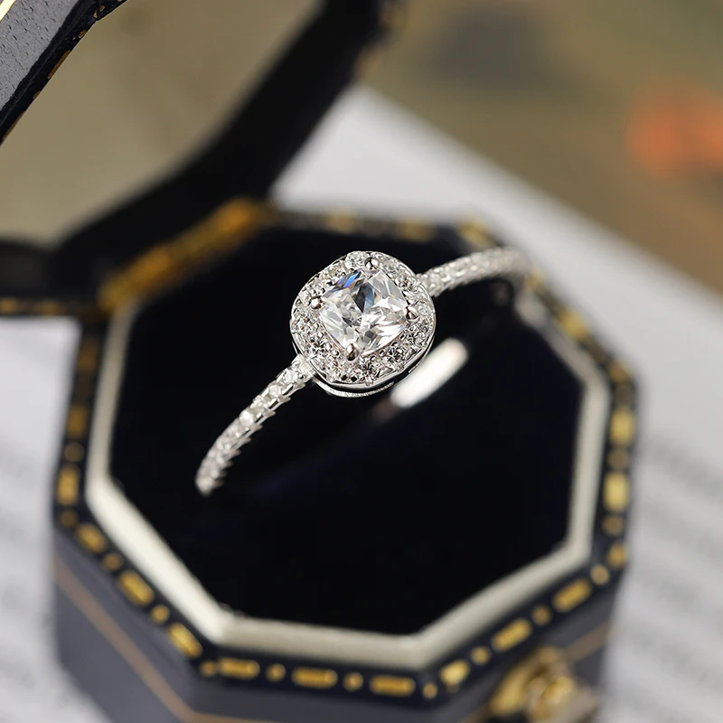 Classic and Versatile Authentic S925 Silver Small Sugar Zirconia Full Diamond Ring, Fashionable and Simple
