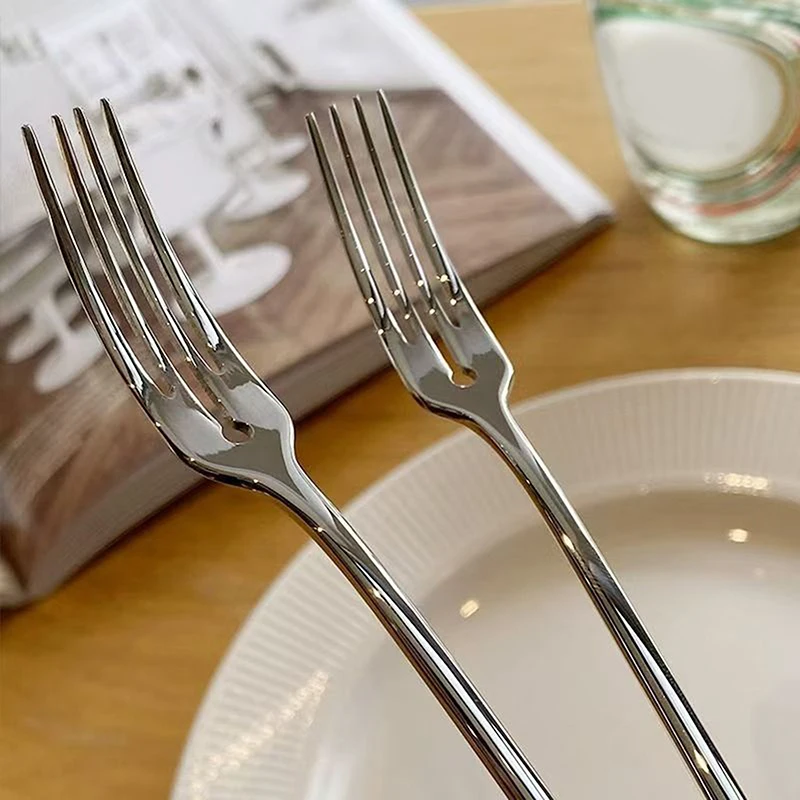 Stainless Steel Fruit Fork Round Hole Fork Household Fork Mooncake Fork Restaurant Fruit Fork Cake Dessert Fork Dining Table