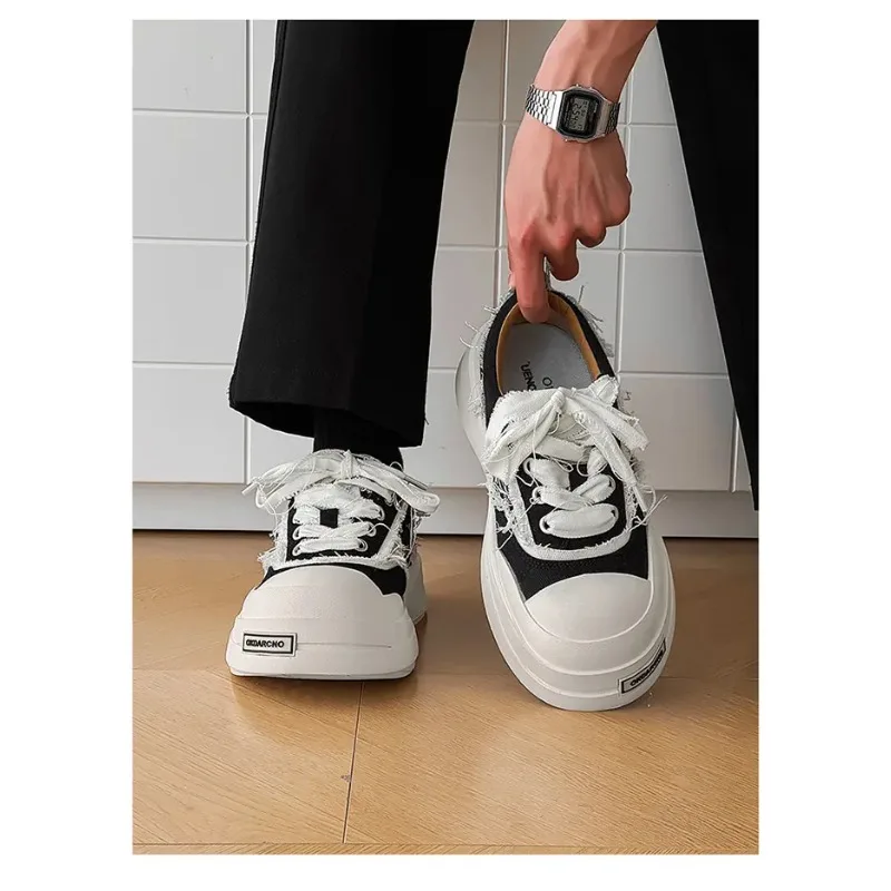 

Outdoor Sneaker Mesh Breathable Hiking Travel Shoes Cavans High Quality Platform Comfortable Big Size Sport Shoes