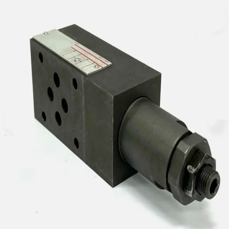 

Brand new original overflow valve KM-011/100 KM-011/210 HMP-011/210 22 HMP-011/100 22 ARE-06/350 43 ARE-06/210 43