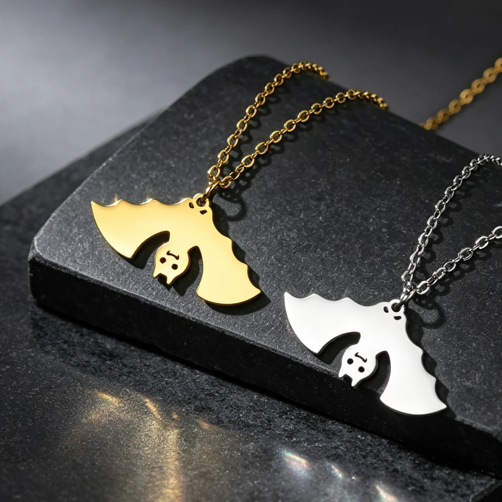 Bat Pendant Animal Necklace for Men Stainless Steel Accessories Darkness Jewelry on the Neck Vintage Halloween Charms Gifts