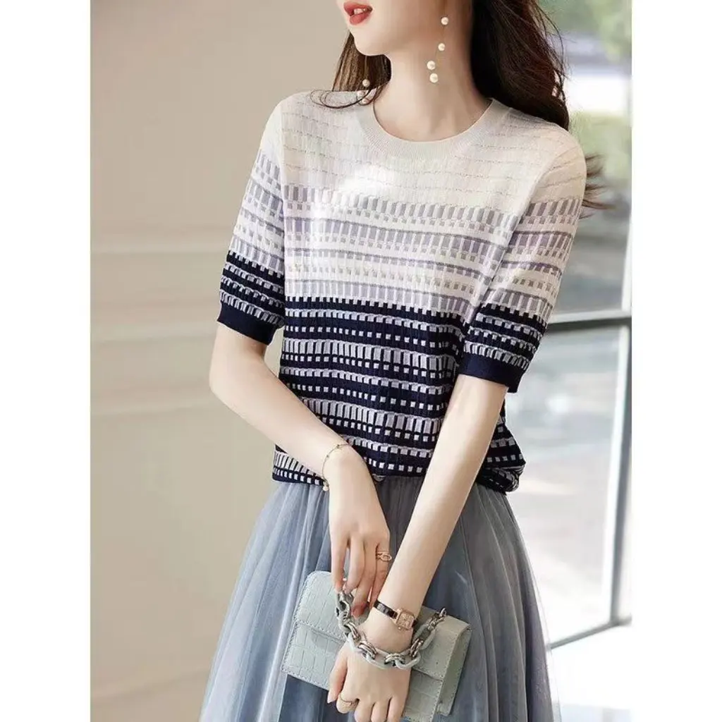 

Women's Crewneck Short-Sleeved Sweater Contrast Jacquard Plaid Korean-Style Fashionable Casual Slim-fit Summer T-shirt Top