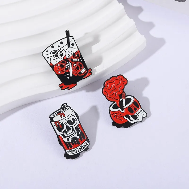 Halloween Series Enamel Pins Skeleton Skull Wandering Ghost Halloween Bowknot Spooky Brooches Lapel Badge Fashion Jewelry Gifts