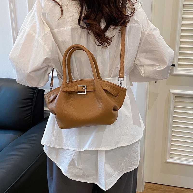 

Elegant High-End Shopper Bag For Fashionable Women With Large Capacity Solid Color And Versatile Commuter Use