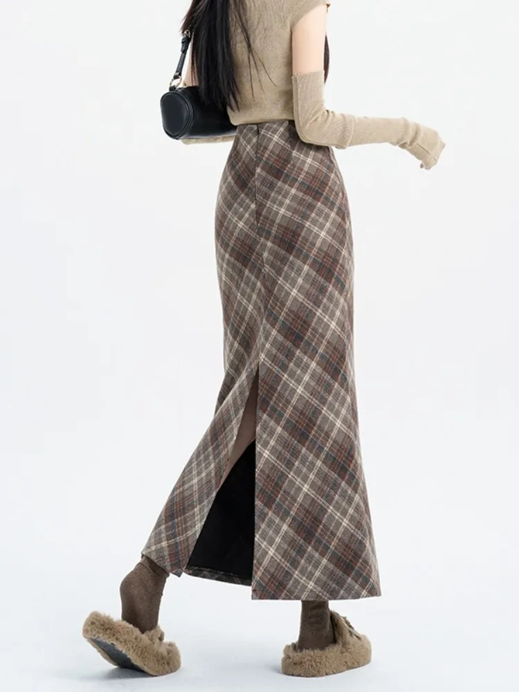 

Женская шерстяная юбка-миди в клетку цвета хаки с разрезом, осенне-зимняя, утепленная, в стиле ретро, с запахом, облегающая фигуру