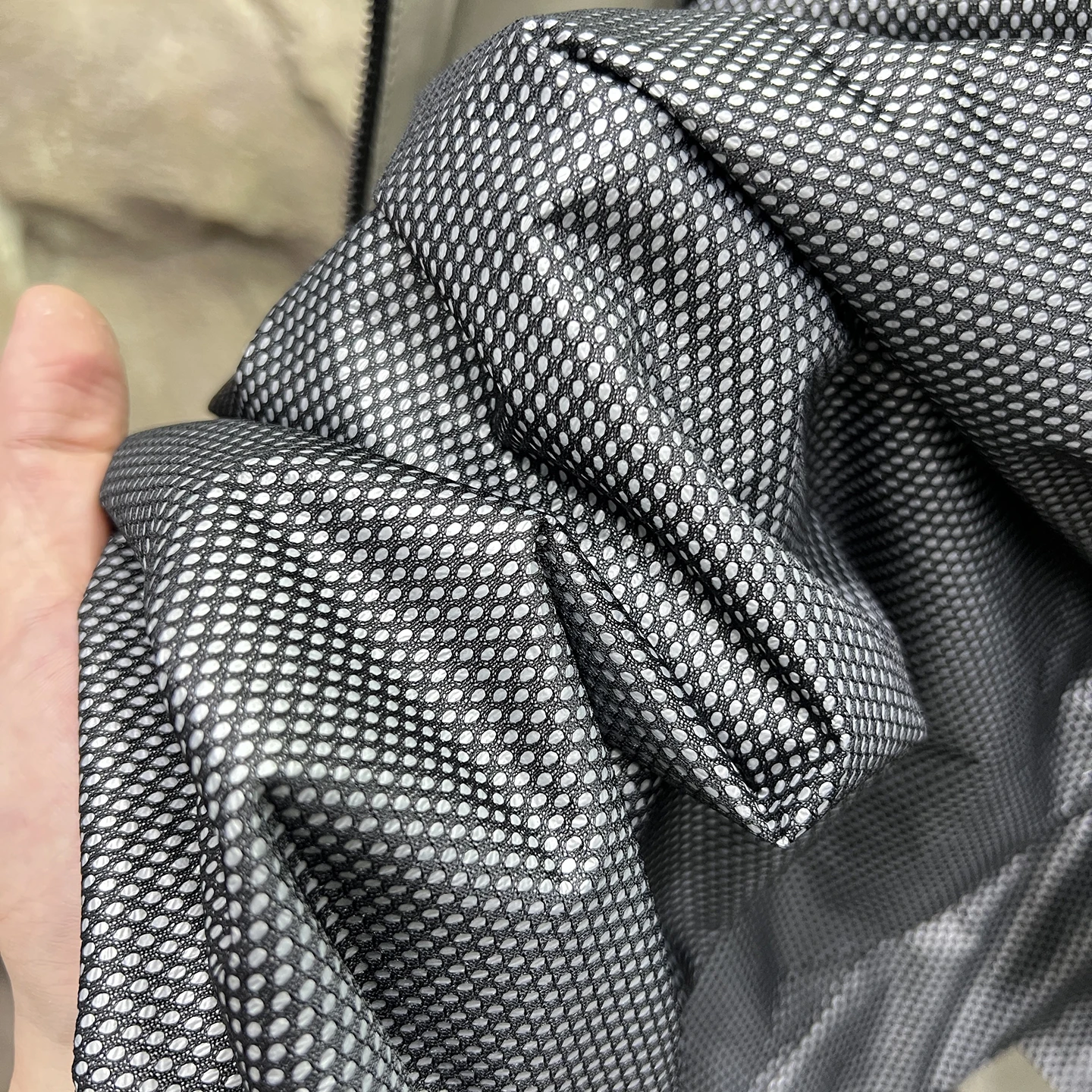 Outdoor Men's Breathable Soft ell Jaet New Autumn Arrival Windproof Waterproof Silver Ion Heat Reflection Hooded Fce J...