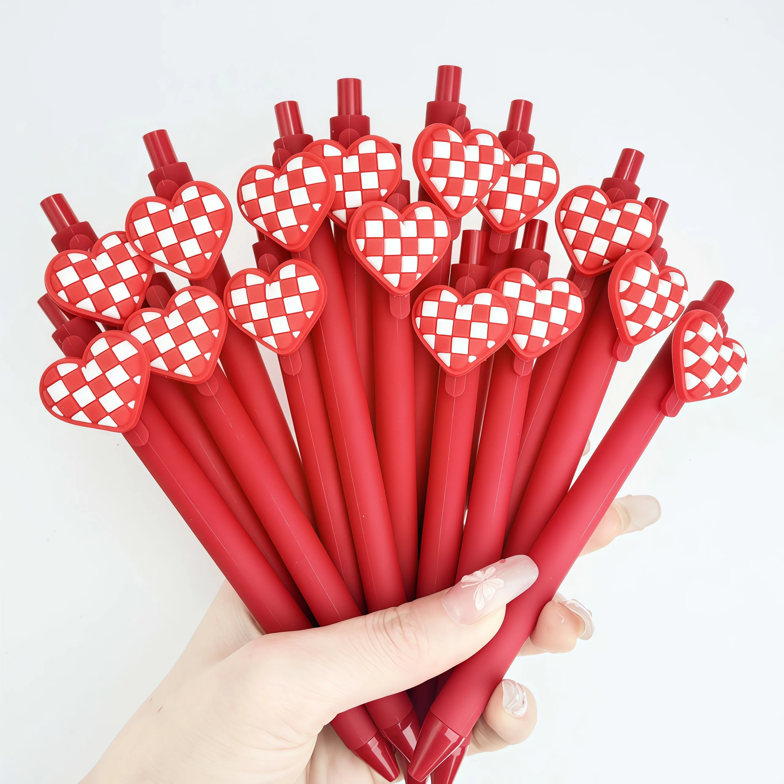Lattice Heart-Themed Retractable Ballpoint Pen, Campus-Style Heart Ballpoint Pen for Back-To-School Season