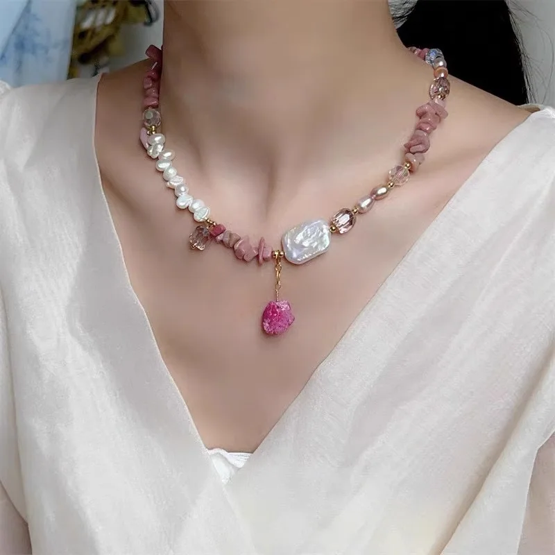

New Autumn Summer Beach Baroque Natural Pearl Sunstone Irregular Necklace, Fashionable and Personalized High-end Vacation Style