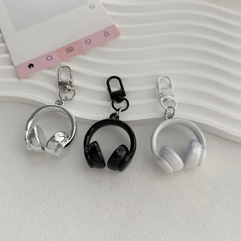 New Cute Creative 3D Earphones Pendant Keychain Mobile Phone Chain Earphone Charm Backpack Hanging Decoration Accessories Gifts