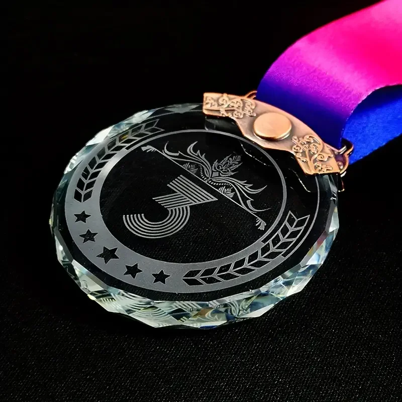 1pcs Free Customized Transparent Crystal Sports Trophy Medal for Winners Finalists Souvenirs DIY Design Glass Medal with Ribbon