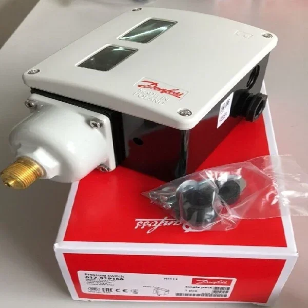 

1pc- 017-519166 Switch Rt1123/8 Spdt- New Brand New Original Spot 2026