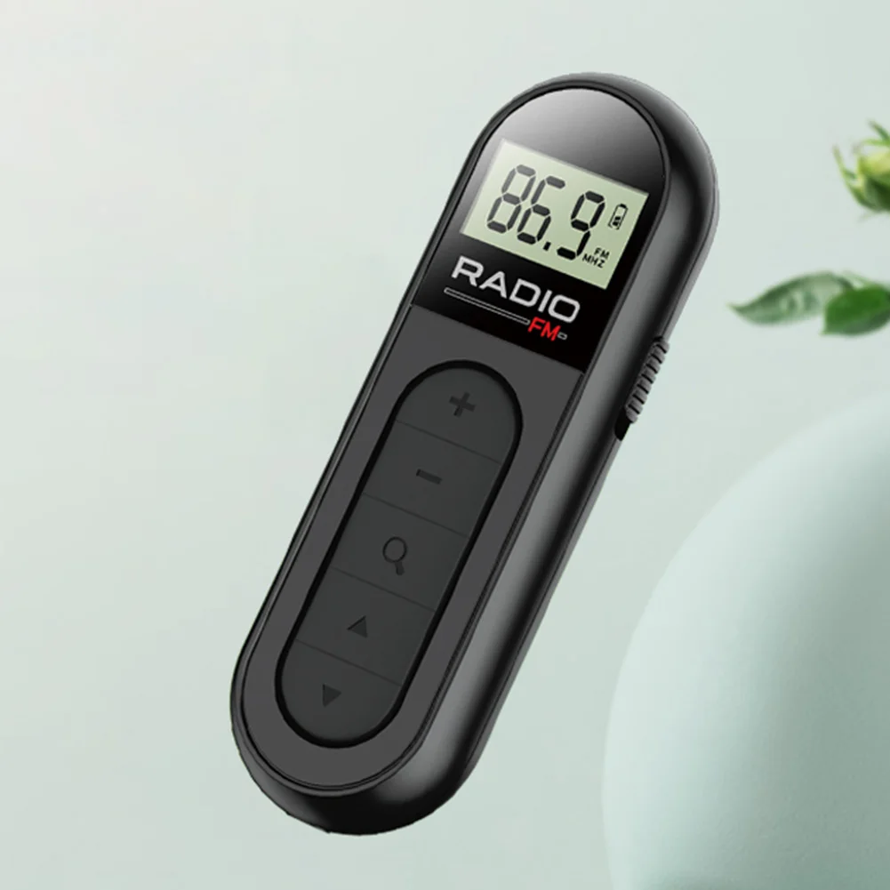 مشبك راديو صغير 76-108 ميجا هرتز راديو Lavalier قابل لإعادة الشحن راديو وكمان مع شاشة LCD بإضاءة خلفية لاجتماع الدليل السياحي الرياضي