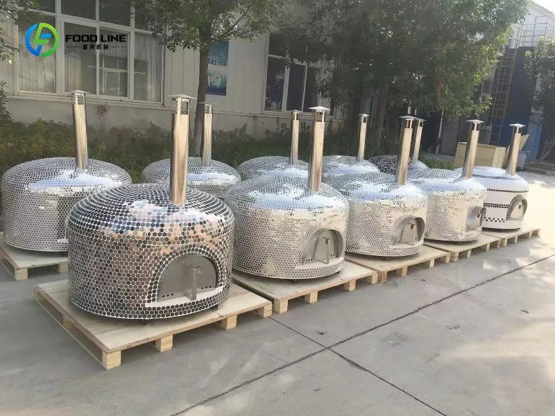 Customized High Quality Large Commercial Wood Fired Pizza Oven Wooden Fire Outdoor Kitchen Pizza Oven for Outdoor Garden