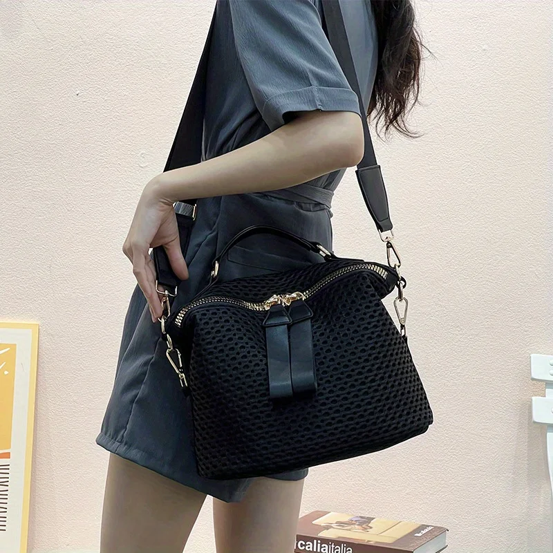 

New Women's Crossbody Bag, Lightweight and Soft Mesh Bag, High-end Feel Handbag, Casual Large Saddle Bag