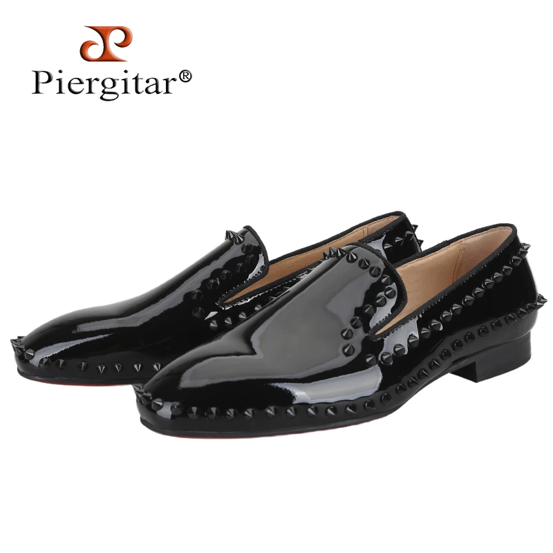 Piergitar 2026 New Arrival Black Patent Leather Men's Loafers With Handmade Spikes For Party And Fashion Show CL Same Red Bottom