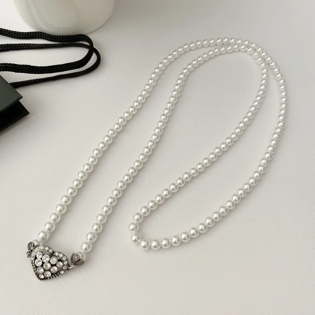 Necklace Temperament Light Luxury Retro Heart Long For Women Collares Para Mujer Collar Jewelry Collier Femme Pendant Grandes De