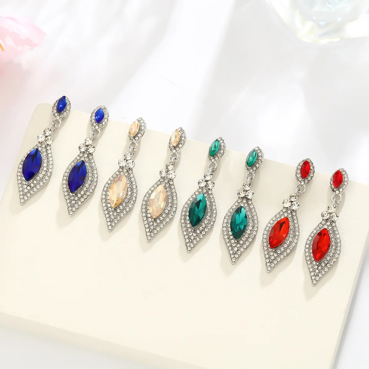 Water drop-shaped gemstone flash diamond earrings light luxury diamond-set high-end earrings simple fashion temperament versatil