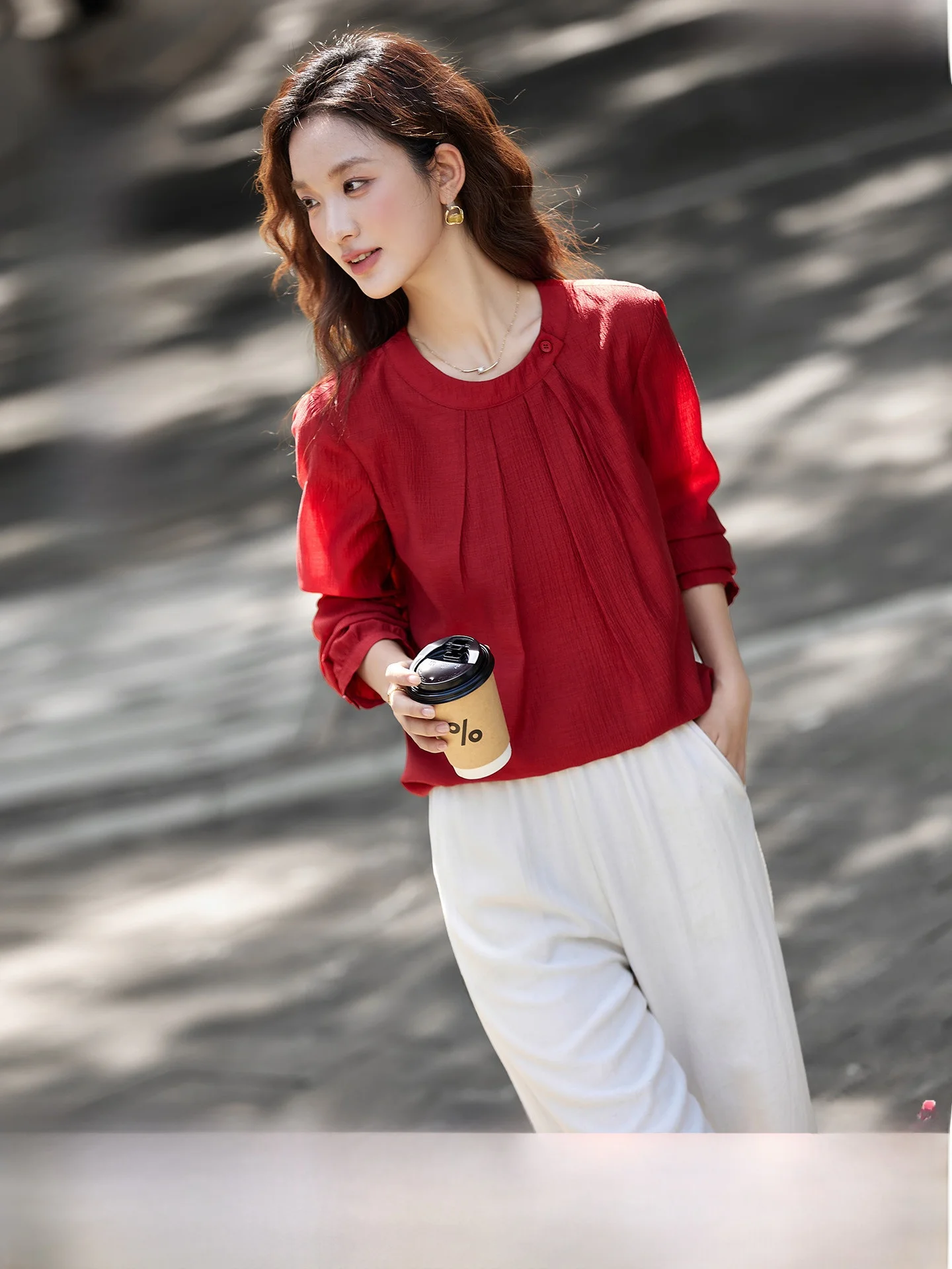 

Red Apricot round Neck Two-Piece Set Women's Fashion Autumn Season Lenzing Lyocell Shirt Wide Leg Pants Casual Style