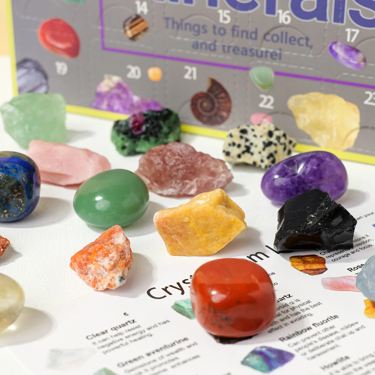 24 قطعة/المجموعة/مجموعة هدية عينة من الكريستال الطبيعي لتزيين هدايا العيد للأطفال