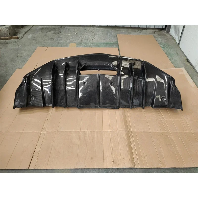 

High Quality SV Style Rear Bumper Spoiler Body Kit Aventador LP700 LP720 with Mounting Screws