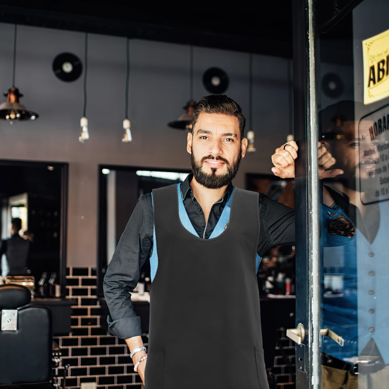 

Hair Stylist Apron Unisex Hairdressing Work Clothes For Men Women Barber Decorative Salon Reusable Easy Clean
