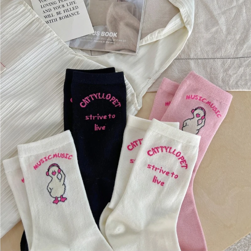 

Pink Socks 2025 Autumn New Casual Letter Print Streetwear Retro Women Socks Cute Cartoon Duck Print Japanese Kawaii Funny Socks
