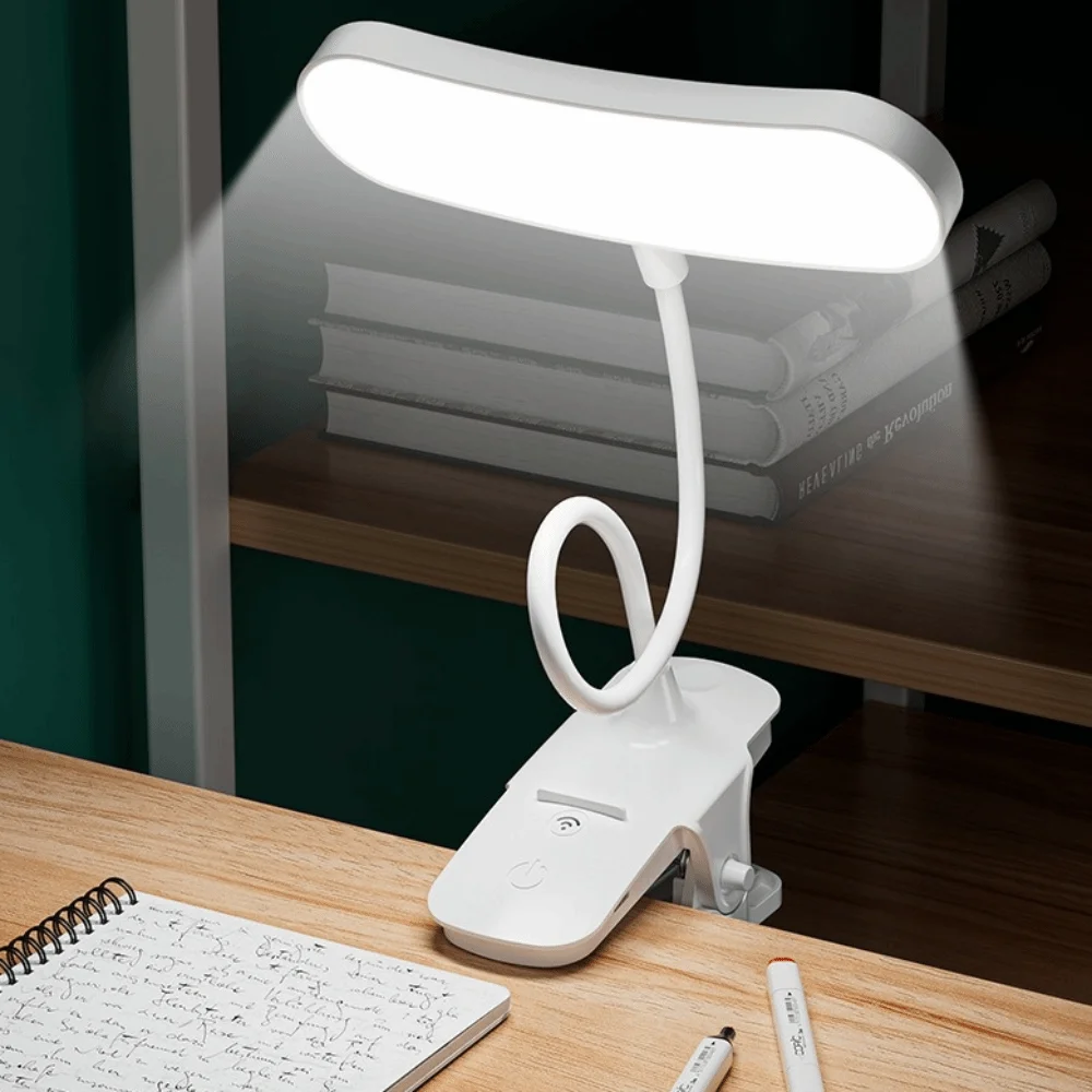 Clip-on Design LED Lamp Remote Control 3 Color Desk Study Lamp USB Charging Brightness Adjustment Bedside Lights for Dormitory
