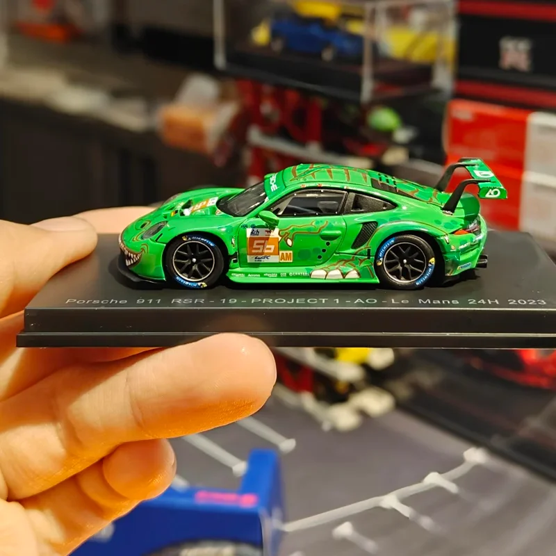 Spark 1/64 911 RSR-19 PROJECT 1 AO 2023 LE MANS #56 Alloy Motor