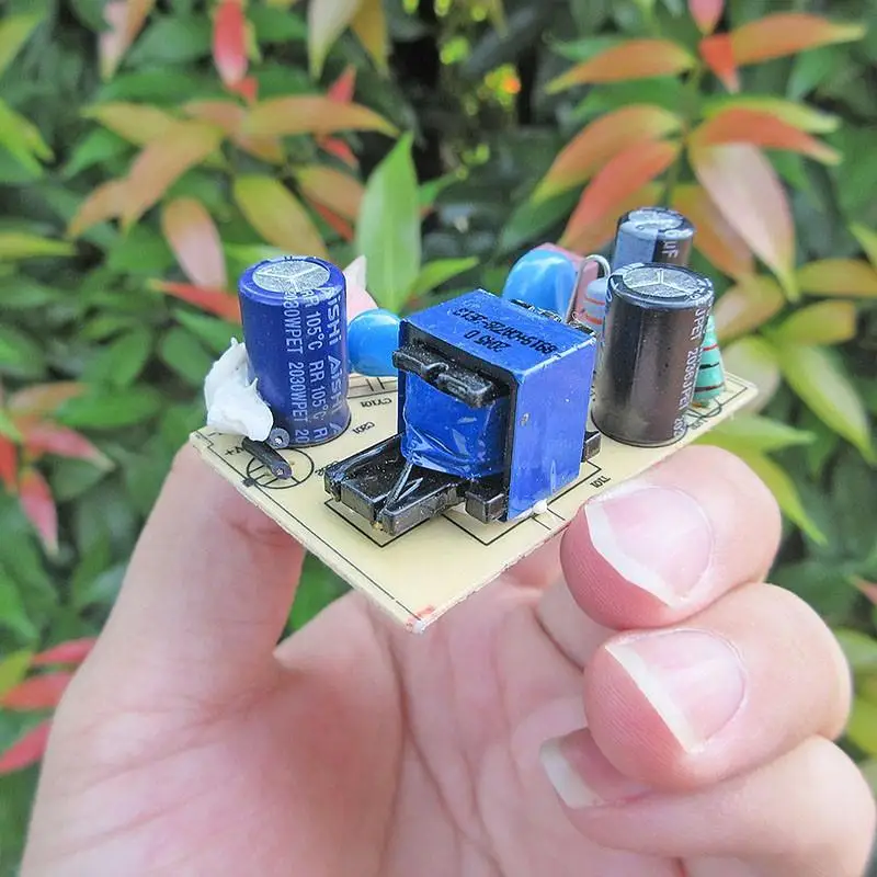 

12V 1A Isolation Power Supply Module LED Light Monitoring Built-in Switching Power Bare Board