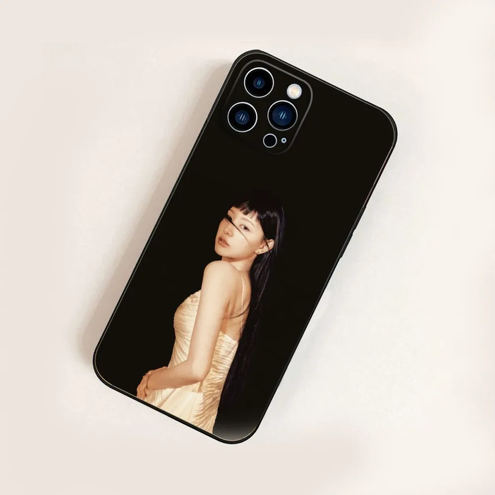 K-Kim Ji W-Won Phone Case For iPhone 16,15,14,13,12,11,Pro,X,XS,Max,XR,Plus,Mini Black Silicone Soft case