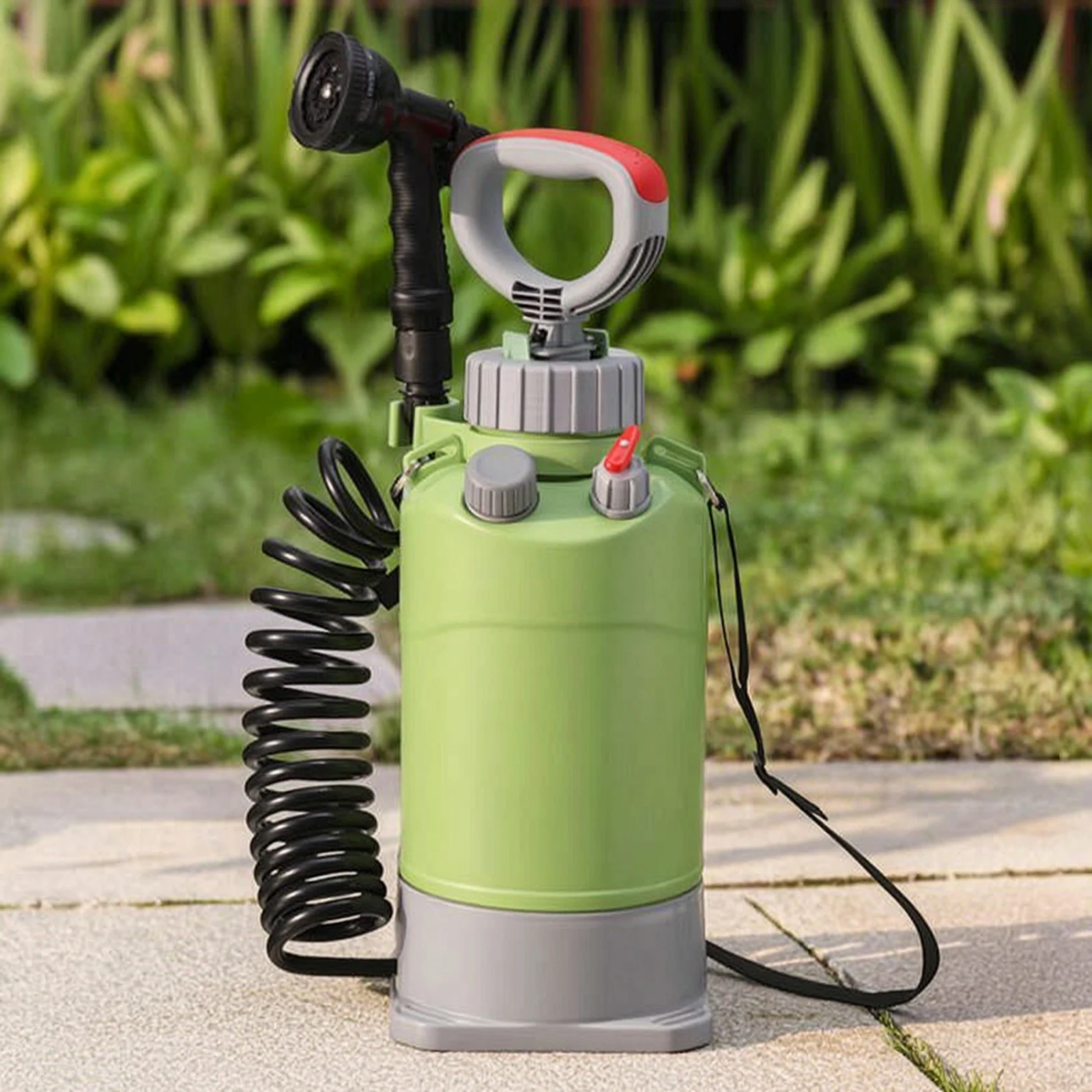 Backpack Sprayer Manual Portable Sprayer with Shoulder Straps Handheld Spray Wand Adjustable Compact for Gardeners
