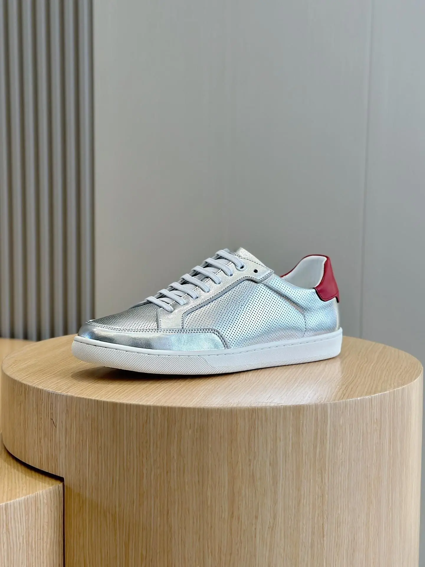 Unisex Silver Metallic Low Top Sneakers Perforated Leather Red Heel Trim White Laces White Sole Casual Board Shoes