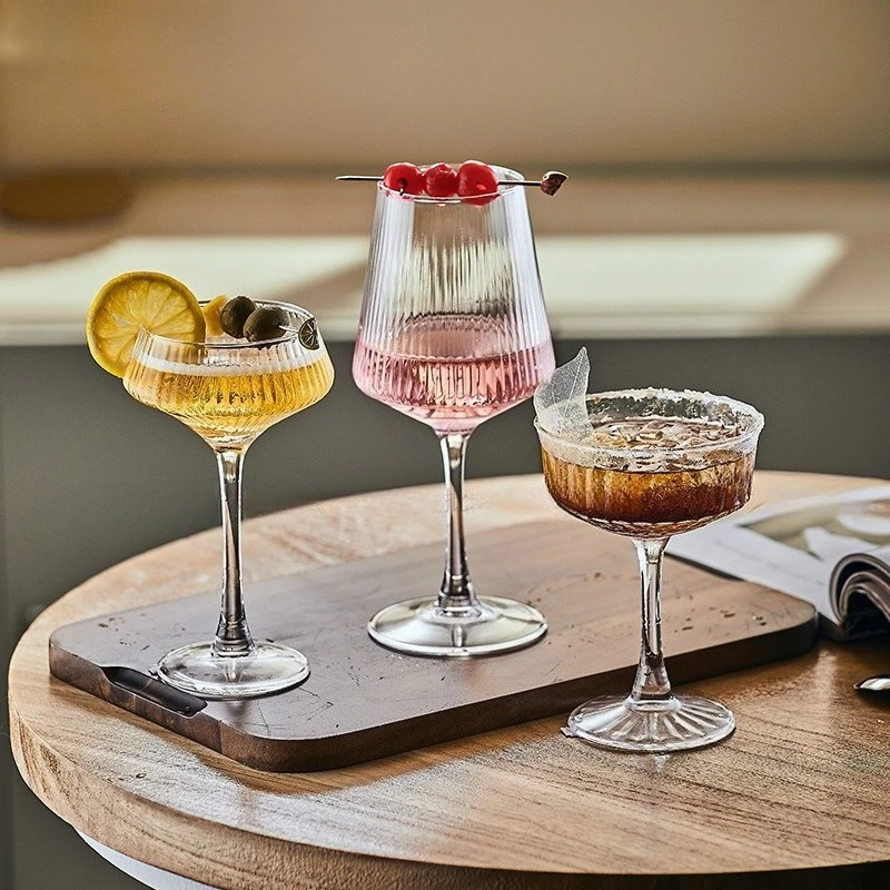 

Thickened Stemware Glass Cup with Vertical Lines Elegant Design Wine Cocktail Glass