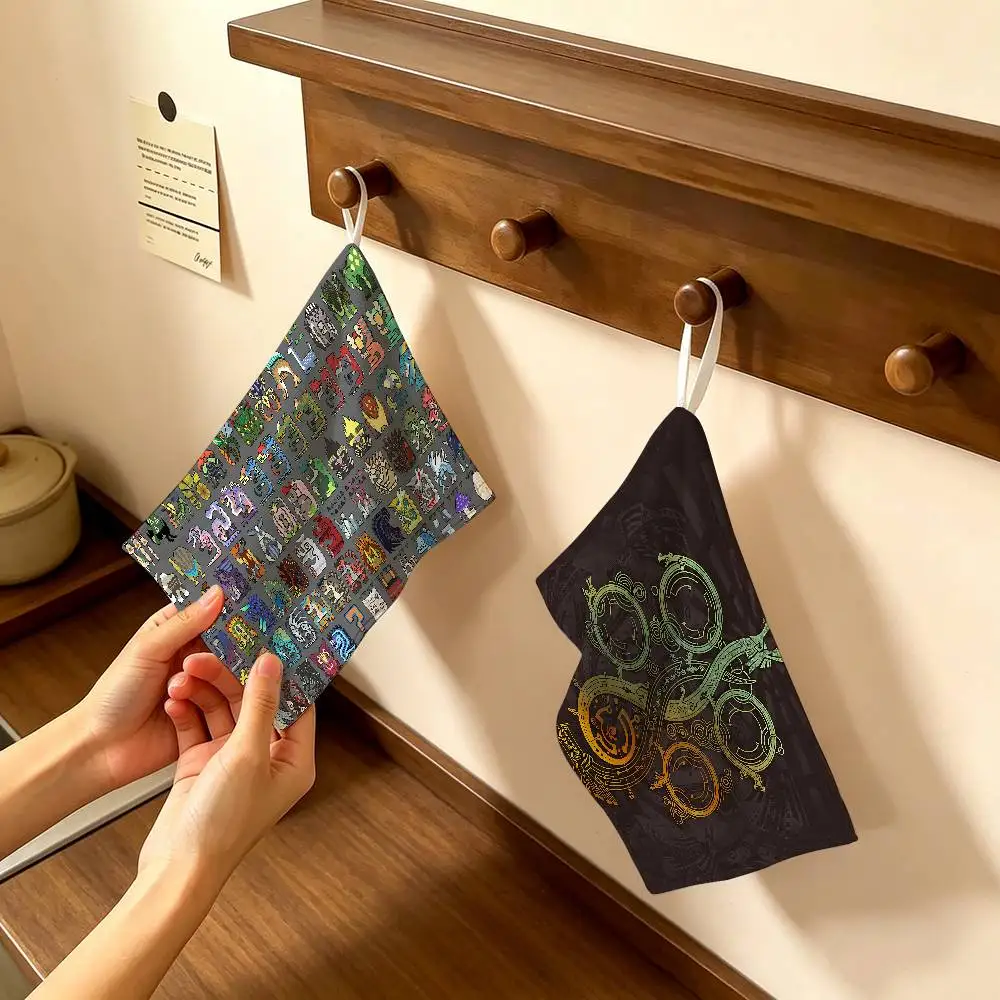 Games Monster Hunter Multi-scene Polyester Cotton Towel, Hanging Hand Wiping Cloth for Kitchen Bathroom Hotel