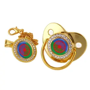 Neugeborenes Baby Schnuller mit Kettenclip, Gypsy -Aromanian -Schnuller, Rom -Themenflagge, Nippel -Schnuller, Romany Luxus, Romani 8 Hauptzigeunerverkaufsbild - №2