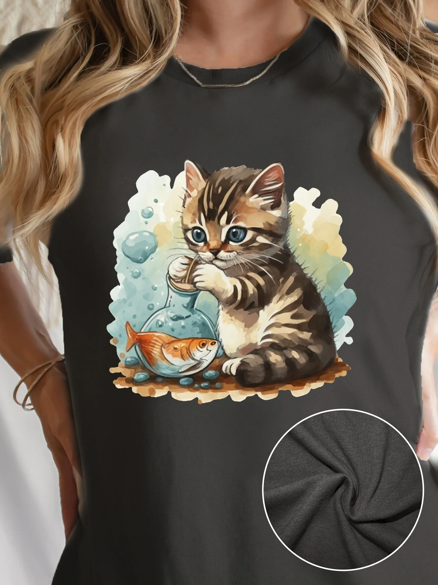 Cute Cat Feeding Fish Print T-shirt, Short Sleeve Crew Neck Leisure T-shirt For Spring & Summer, Women's Clothing