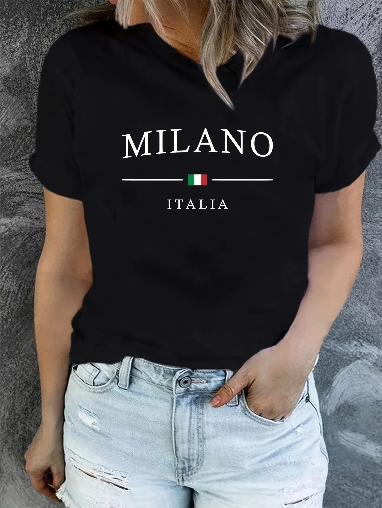 Milano Italy Graphic Women's T-Shirt Lightweight Polyester Perfect Summer Casual Crew Neck Short Sleeve Top Women's Clothing