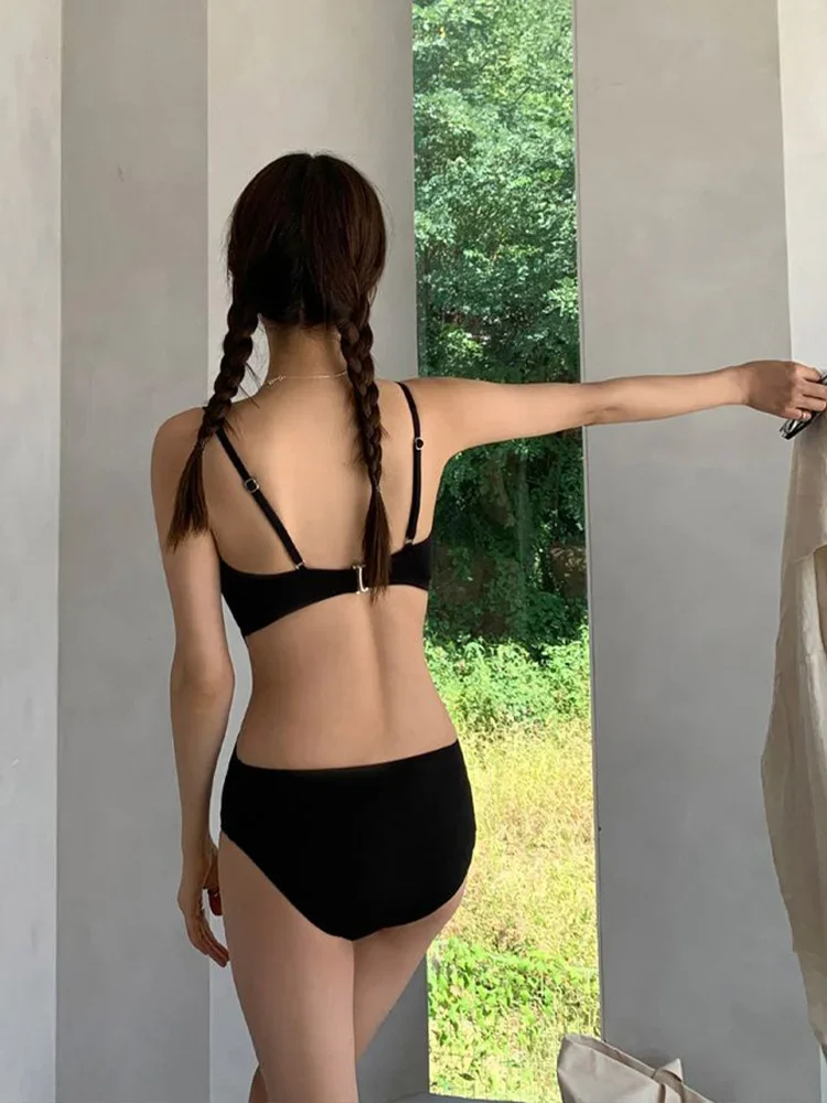 Bikini unicolor con tirantes finos para mujer, traje de baño Sexy de cintura alta, Bikini calado para playa, novedad del 2025, traje de baño de una pieza para verano