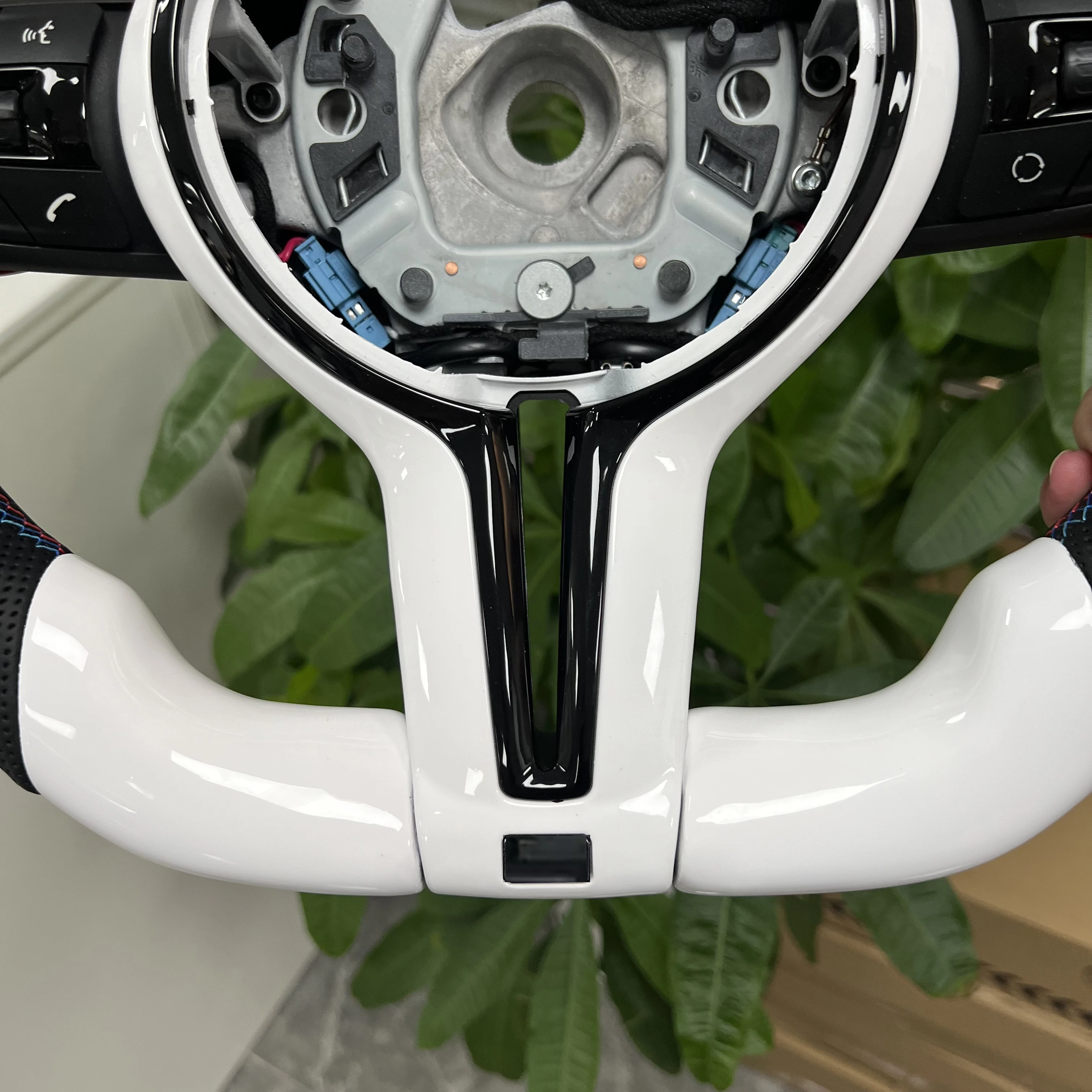 MAXEAGLE M Sport Piano white Steering Wheel for BMW F01 F06 F10 F11 F12 F20 F21 F22 F25 F26 F30 F31 F32 F33 F34 F36 M3