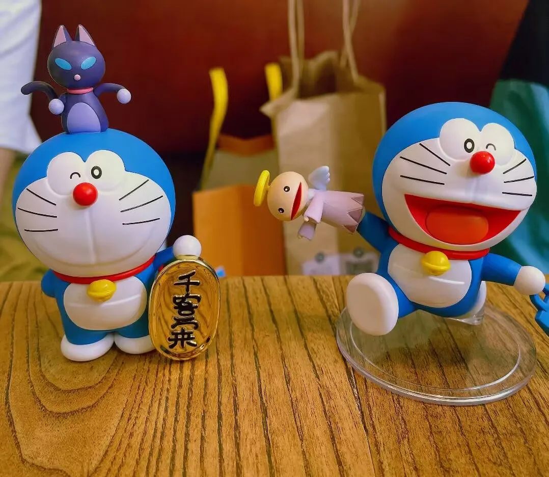 52toys Doraemon Anime Toy Secret Prop Series 2 Blind Box Cute Dingdang Desktop Decoration Figure Model Doll Toys Collection Gift