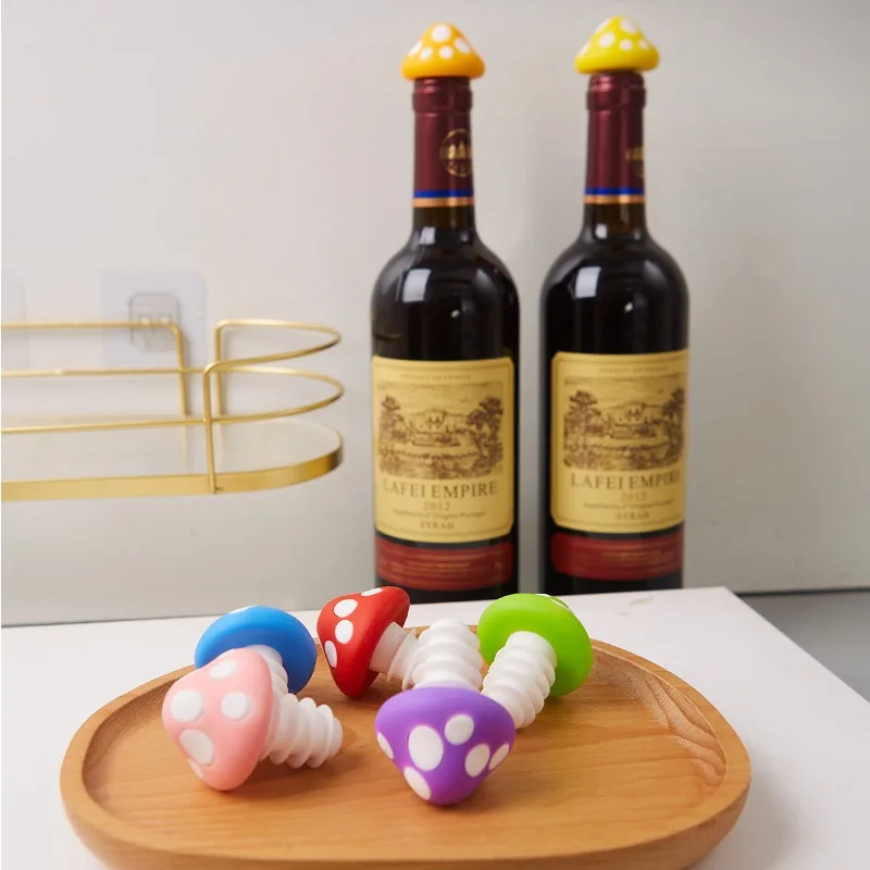 Hot Silicone Mushroom Wine Stoppers Airtight Leakproof Creative Bottle Stoppers for Champagne Beer Wine Home Party Bar Parts LIJ view 4