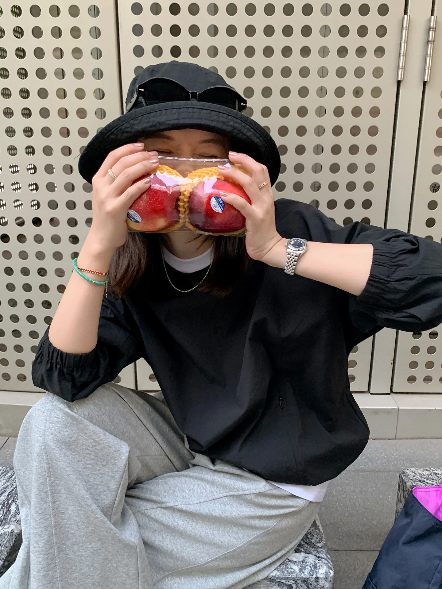 

Легкая повседневная куртка-оверсайз Liberlin Sisy с круглым вырезом и длинными рукавами для женщин, осень 2025, новая модель