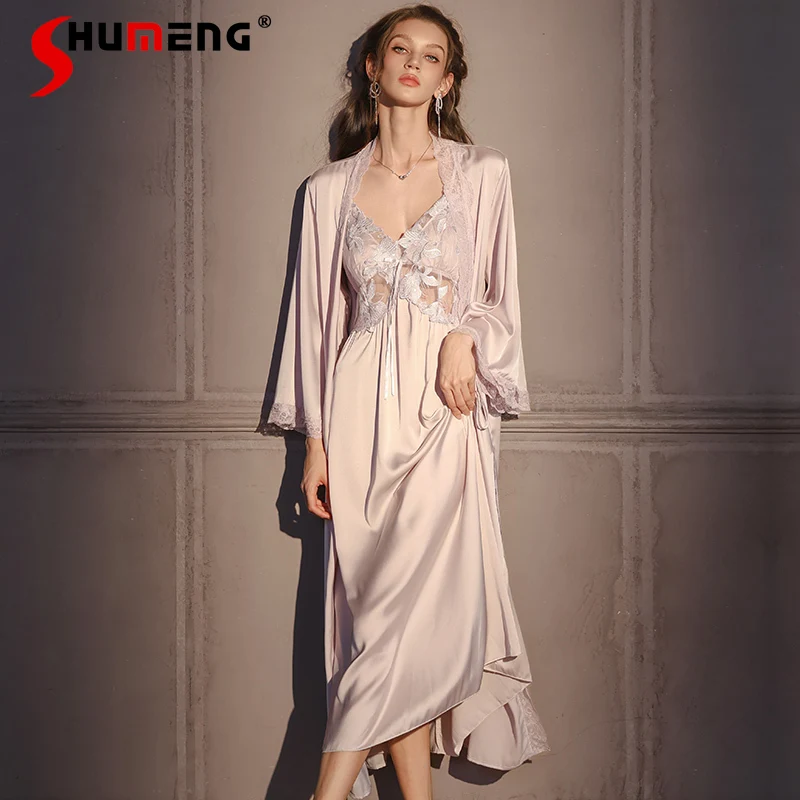 ชุดคลุมเจ้าสาวและเพื่อนเจ้าสาวพร้อมแผ่นรองหน้าอกสำหรับผู้หญิง ชุดนอนสไตล์ฝรั่งเศส ชุดนอนผ้าไหมเซ็กซี่หรูหราสองชิ้น