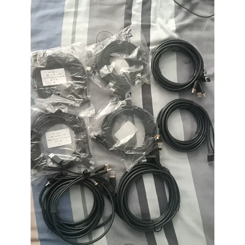 for HTC Vive 3 in 1 Cable New Unopened 4 Pin 2 Round 2 Flat Connectors 99 Percent New Condition Replacement Accessory