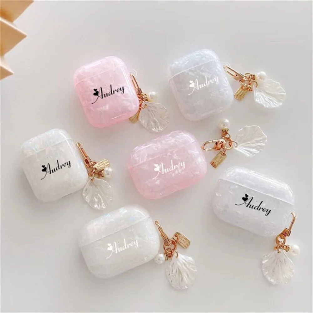 حافظة AirPod مخصصة مع لؤلؤة وقذيفة سحر جمالي اسم شخصي حافظة AirPods لأجهزة AirPods 1 2 Pro 2 غطاء سيليكون فاخر