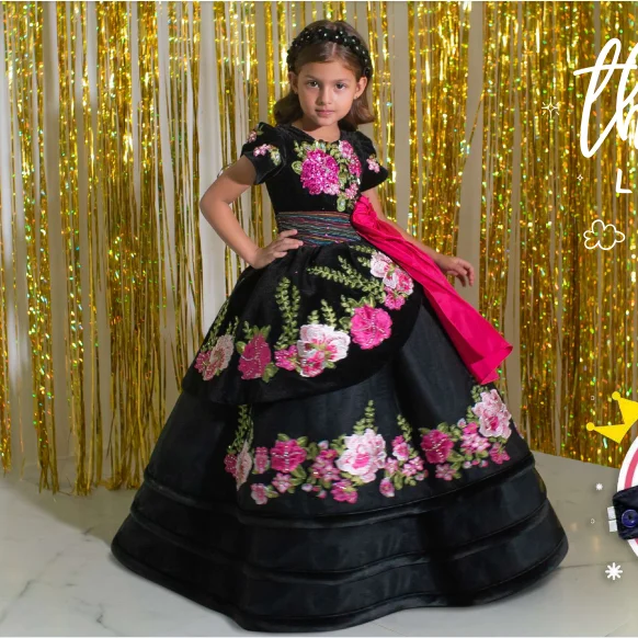 Zwarte Mini Quinceanera Jurken Mexicaanse Baljurk Tule Appliques Bloem Meisje Jurken Voor Bruiloften Charro Optocht Jurken Baby