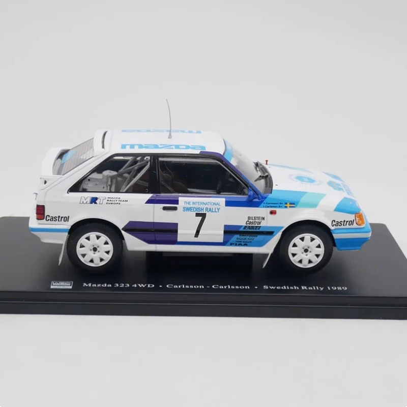 IXO 1:24 Mazda 323 4WD WRC 1989 Modello di auto da rally in lega Collezione statica Decorato Regali di festa Giocattoli