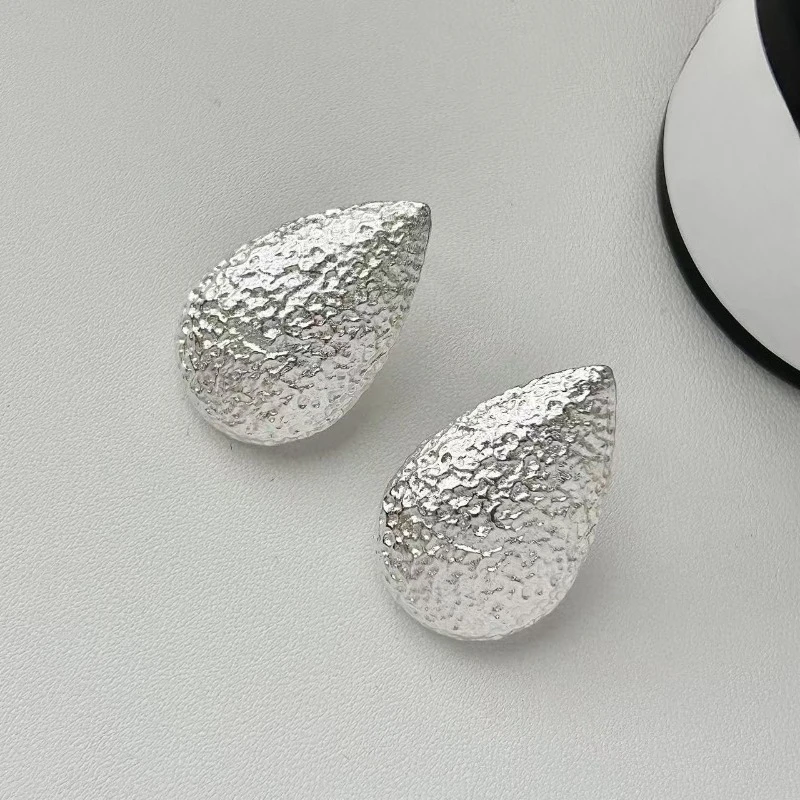 Fashion Jewelry Simply Design Irregular Hammer marks water-drop shaped stud earrings For Women Wedding Gifts Popular Accessories
