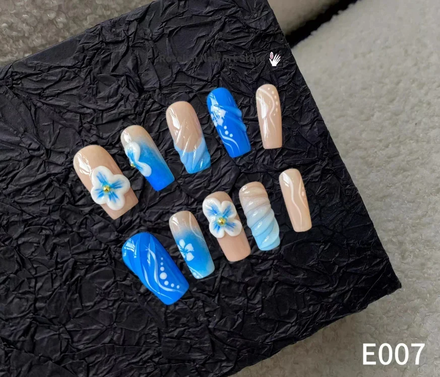 New 2024 Brand New Handmade 3D Floral Series Blue Holiday Limited Edition Glossy Relief Fake Nails, with Toolkit Included